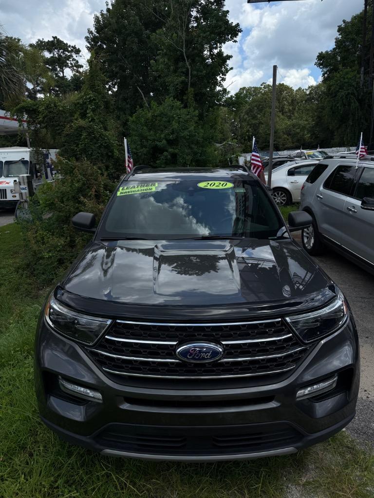 2020 Ford Explorer XLT's photo