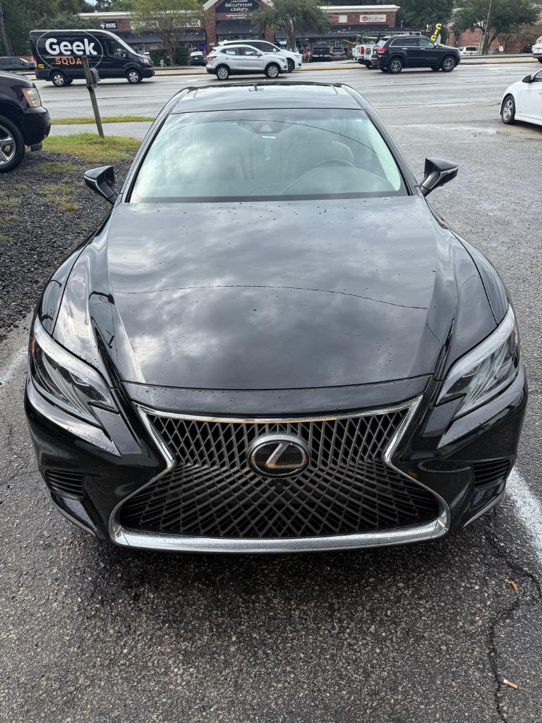 2018 Lexus LS Base's photo