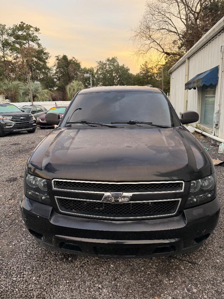 2009 Chevrolet Tahoe LS's photo
