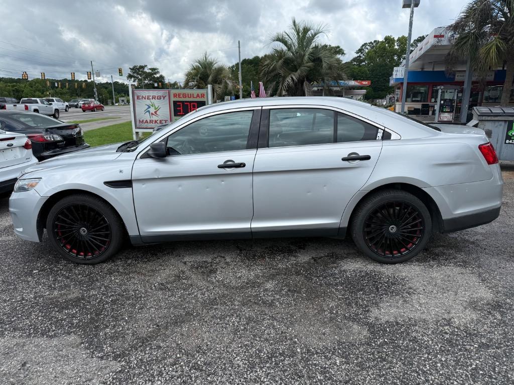 2013 Ford Taurus's photo